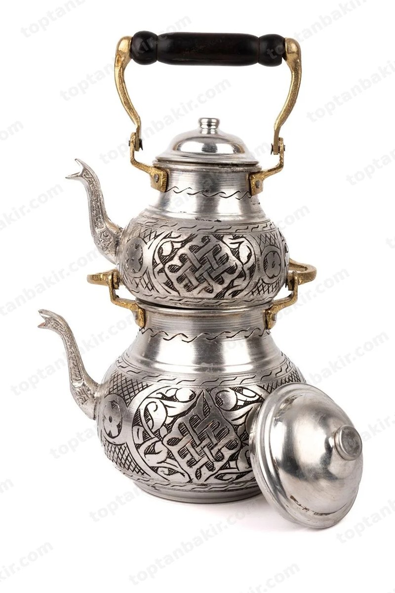Hand-Engraved Copper Tea Kettle with Top Handle 01